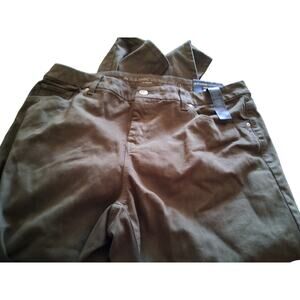 Chico's Women's Slim Fit Ankle Girlfriend Jeans Outdoor 90s Denim Olive green